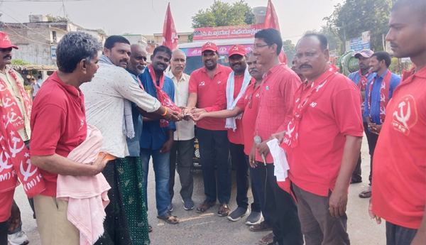 cpm-nellore-rally-on-spublic-problem