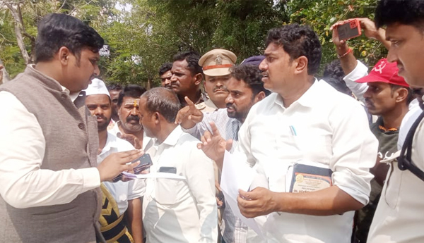 cpm-protest-for-housing-in-kakinada