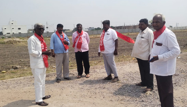 /Justice-should-be-given-to-the-victims-of-Survey-No-352