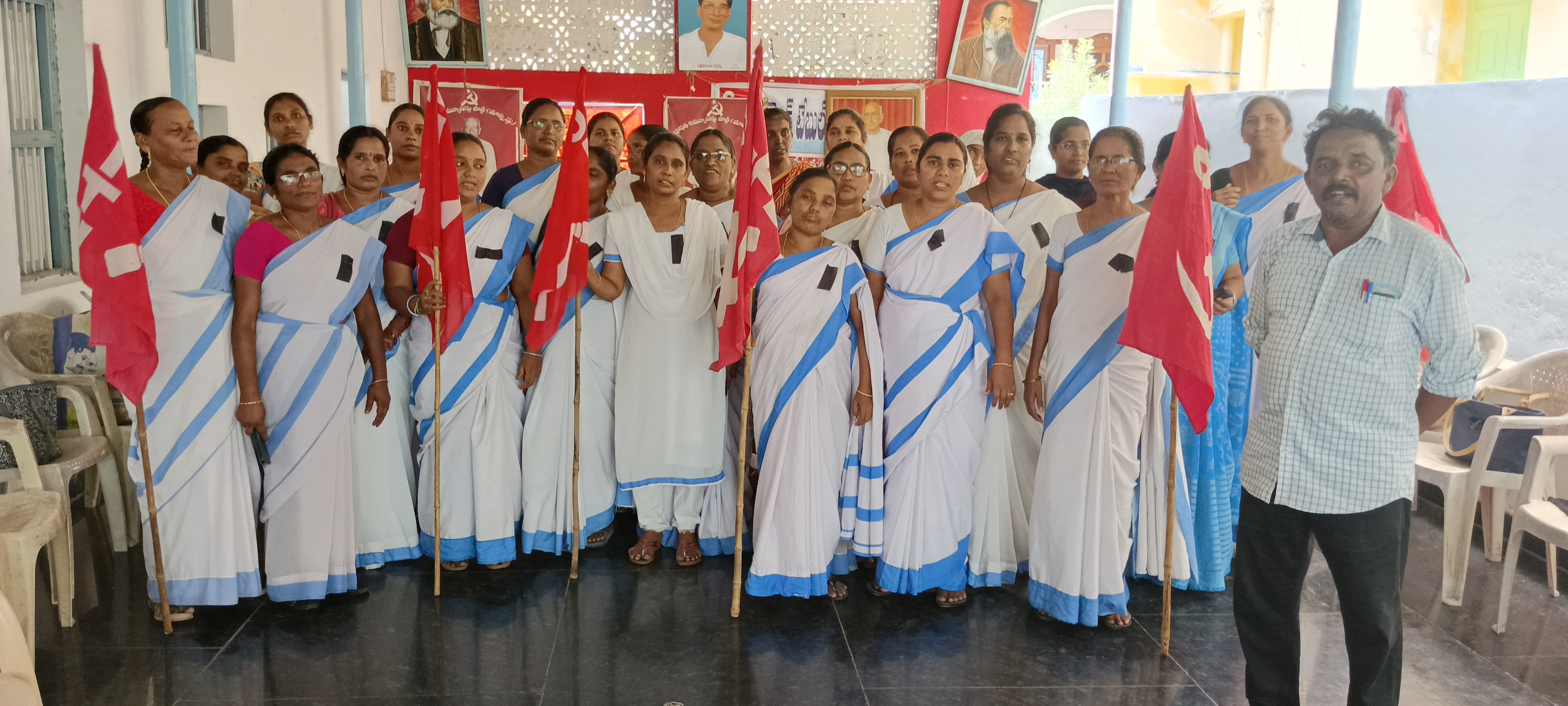 కృపమ్మ మృతిపై ఆశాల ఆగ్రహం, ఆవేదన