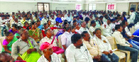 దళితుల సమస్యలపై పోరాటాలే శరణ్యం