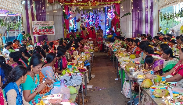 dasara-festival-in-alamuru