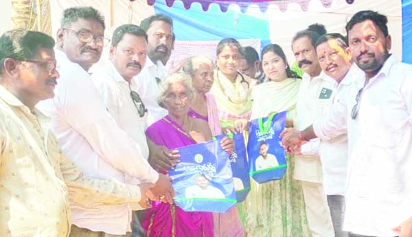 జెఎఎస్‌ శిబిరాలకు విశేష స్పందన