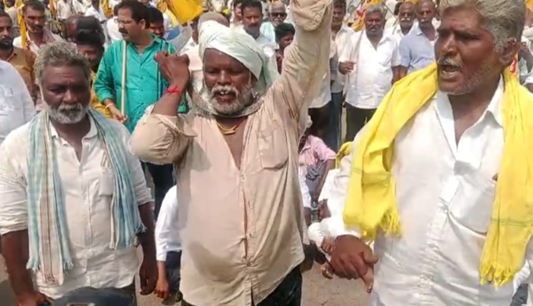 farmers-protest-for-irrigation-water
