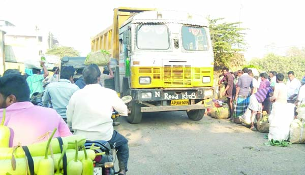  నాలుగున్నరేళ్ల పాలనలో..  తీరని రోజువారీ కష్టాలు