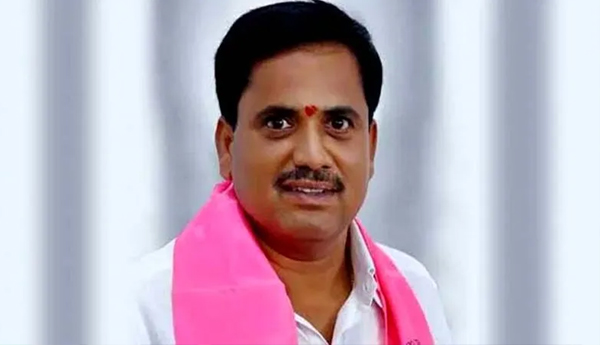 kasireddy-resign-to-BRS