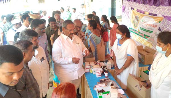 ఆరోగ్య పరిరక్షణే ధ్యేయం : కోలగట్ల