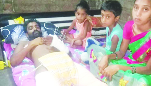 నా భర్తను కాపాడండి..!