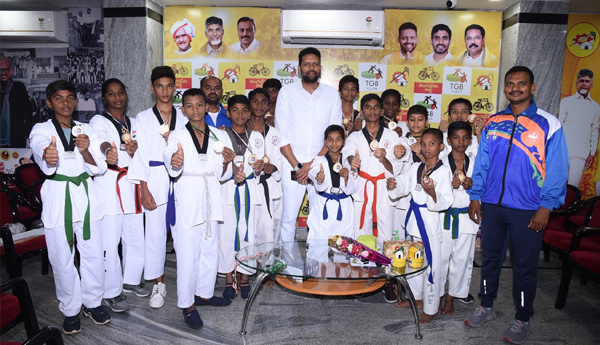 kurnool-students-select-taekwondo