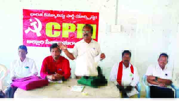 గిరిజన సమస్యల పరిష్కారంలో సర్కారు విఫలం