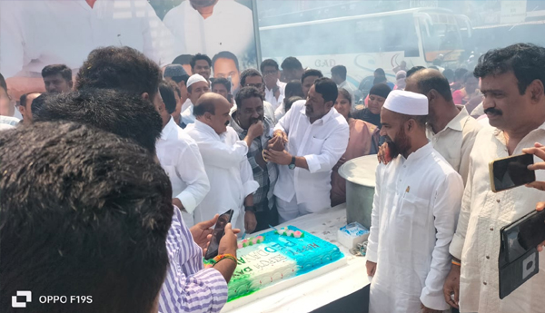 minister-birthday-celebrations.