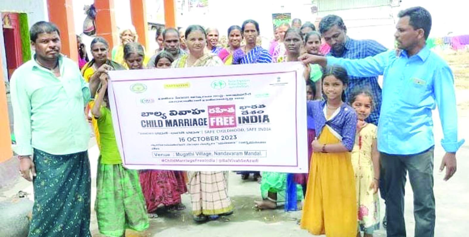 నందవరంలో మాట్లాడుతున్న ఎంపిపి లక్ష్మీదేవమ్మ