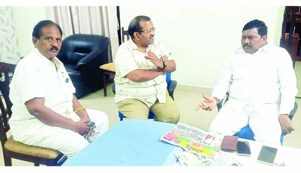 డిప్యూటీ సిఎంతో జ్యూట్‌ యజమాని భేటీ