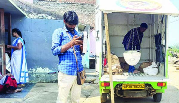 రేషన్‌ బియ్యం పంపిణీలో తీవ్ర జాప్యం