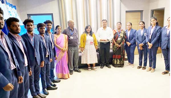  'సీతం' ప్రాంగణ నియామకాలు
