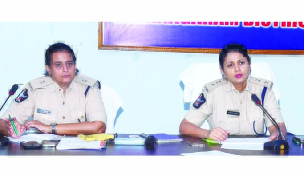 మందుగుండు వ్యాపారులు నిబంధనలు పాటించాల్సిందే