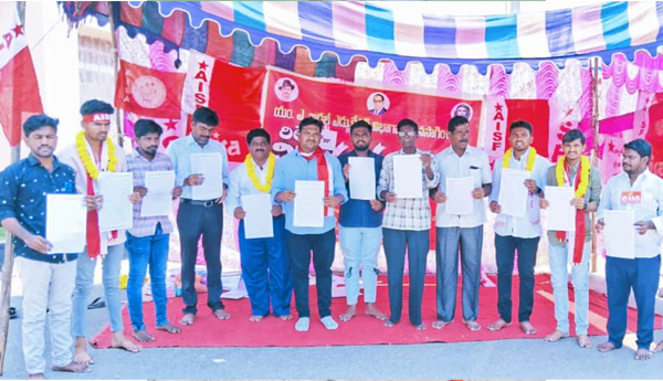 student-unions-protest-for-ma-course