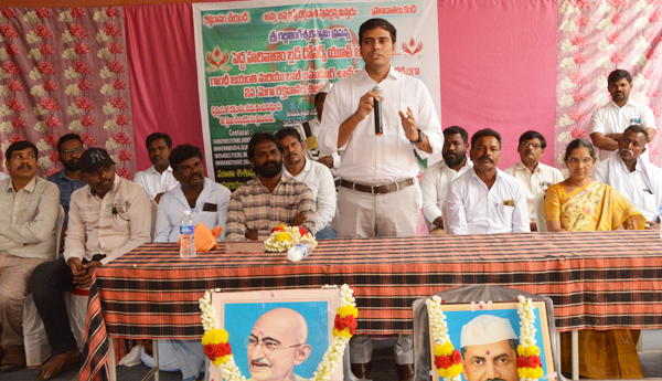 sub-collector-on-blood-donors.