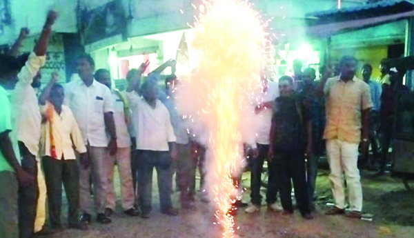 చంద్రబాబు విడుదలపై హర్షాతిరేకాలు