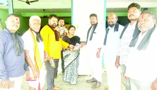 'బాబుకు తోడుగా మేము'