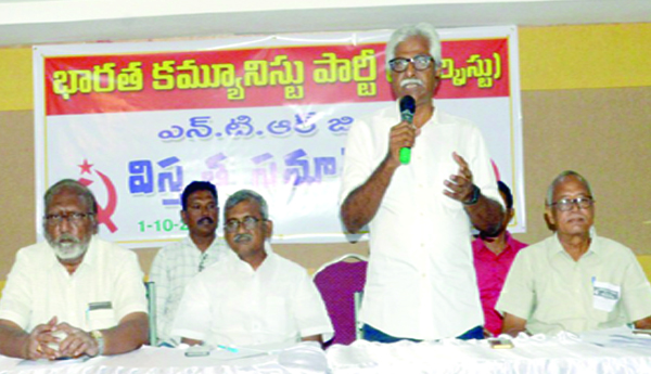 Praja-Rakshana-Bheri-from-today-CPM-State-Secretary-V-Srinivasa-Rao