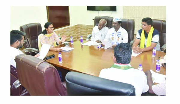 జిల్లాలో ఓటర్లు 15,17,365 మంది