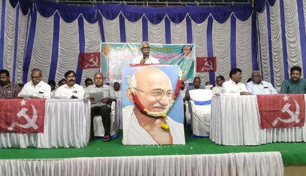 A-separate-package-should-be-announced-for-the-development-of-backward-areas