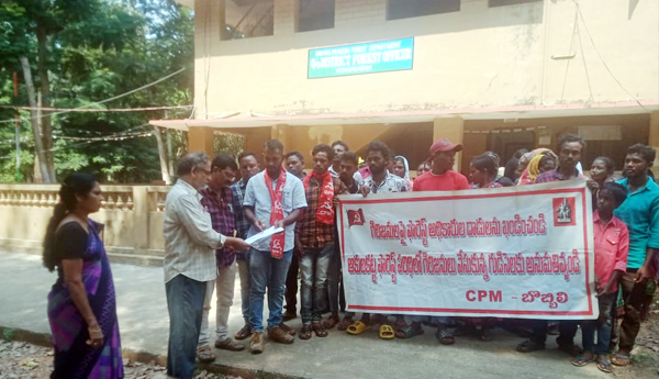 Protection-should-be-provided-to-Akulakatta-tribals-CPM
