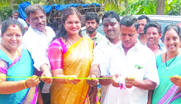 'ఆరోగ్య సురక్ష'కు ప్రజల ఆదరణ