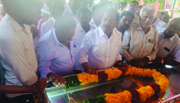 డెంగ్యూ లక్షణాలతో మహిళ మృతి