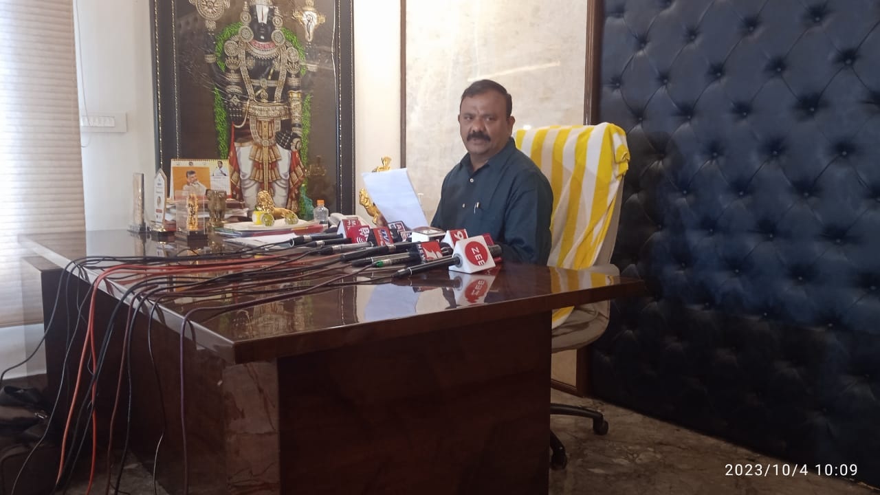 ప్రతి పథకంలోనూ అవినీతి