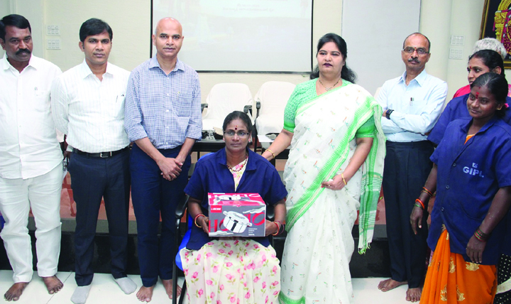 ఆధునిక టెక్నాలజీతో పారిశుద్ధ్య నిర్వహణ