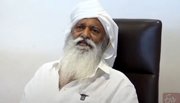 ఓటర్ల జాబితాలో అక్రమాలు చేస్తే.. చూస్తూ ఊరుకోం : జేసీ ప్రభాకర్‌ రెడ్డి