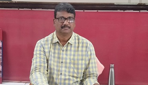 ఇళ్లస్థలాల పట్టాల పంపిణీకి అంతా సిద్ధం :తహశీల్దార్‌ శెట్టి