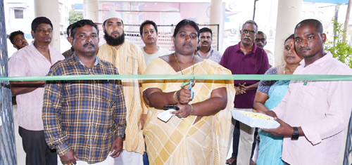 బాపట్లలో చేనేత హస్తకళల ప్రదర్శన