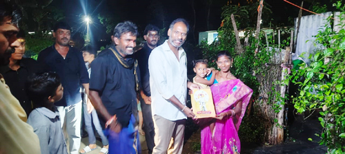 ఇంటింటికీ టిడిపిలో ఎంఎల్‌ఎ గొట్టిపాటి రవికుమార్
