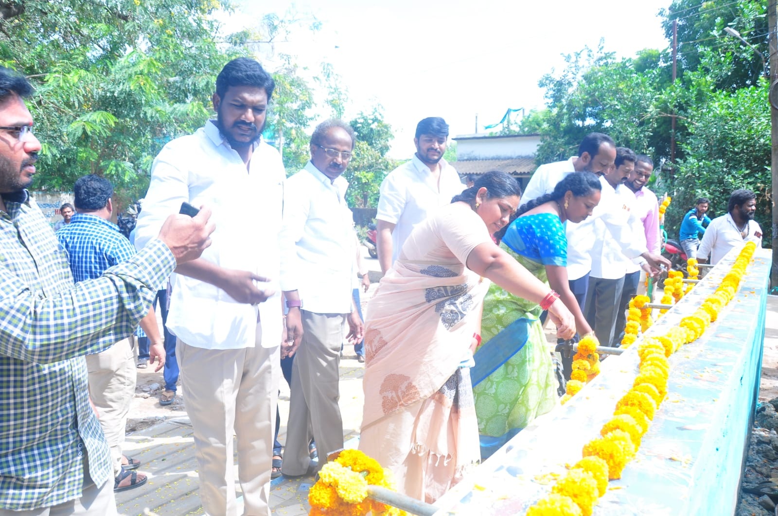 తాగునీటి సరఫరాకు కృషి