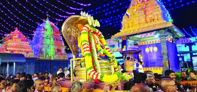 వైభవంగా ప్రారంభమైన వెంకన్న బ్రహ్మోత్సవాలు