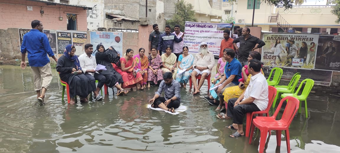 తాడిపత్రిలో డ్రెయినేజీ వార్‌