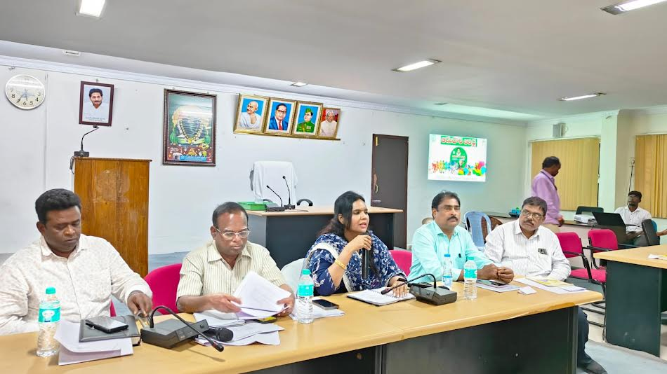 క్షేత్రస్థాయిలో పక్కాగా ఆడదాం.. ఆంధ్ర : కమిషనర్‌