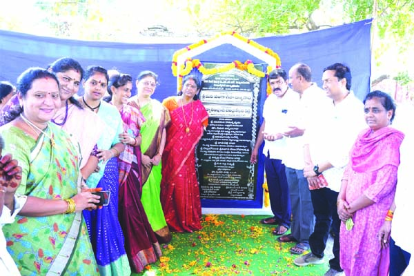 అభివృద్ధి, సంక్షేమం ప్రభుత్వ లక్ష్యం