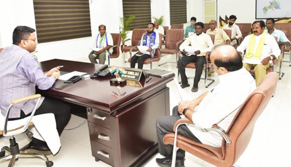 ఓటరు నమోదు, సవరణకు ప్రత్యేక శిబిరాలు