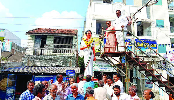 ప్రజా సంక్షేమం కాంగ్రెస్‌తోనే సాధ్యం