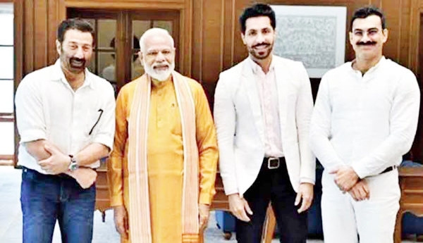 పోలీసులకు దొరకని ఢిల్లీ అల్లర్ల కారకుడు దీపుసిద్దూ...కానీ వీడియో మెస్సెజ్‌ విడుదల