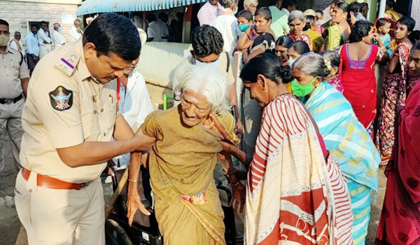 ముగిసిన తొలి దశ పంచాయతీ పోరు!