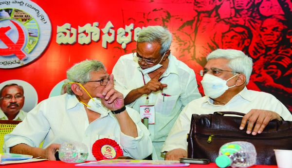 సమరశీల పోరాటాలు.. 