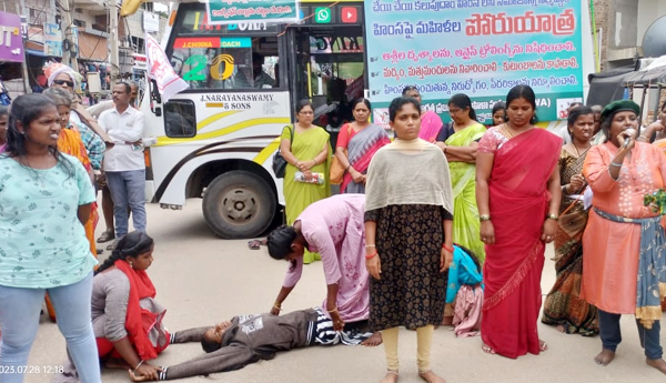 aidwa-poru-yatra-start-hindupuram