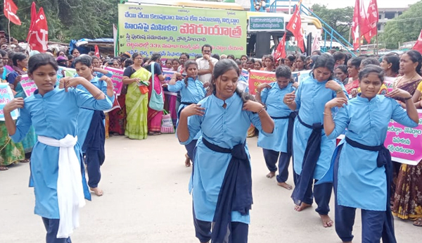 aidwa-poru-yatra-start-in-hindupuram-artists