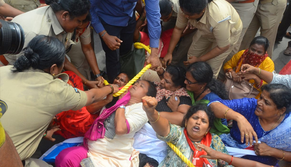 anganwadi-chalo-vijayawada-protest