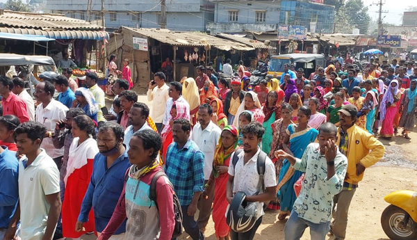 coffee-farmers-protest-visakha1